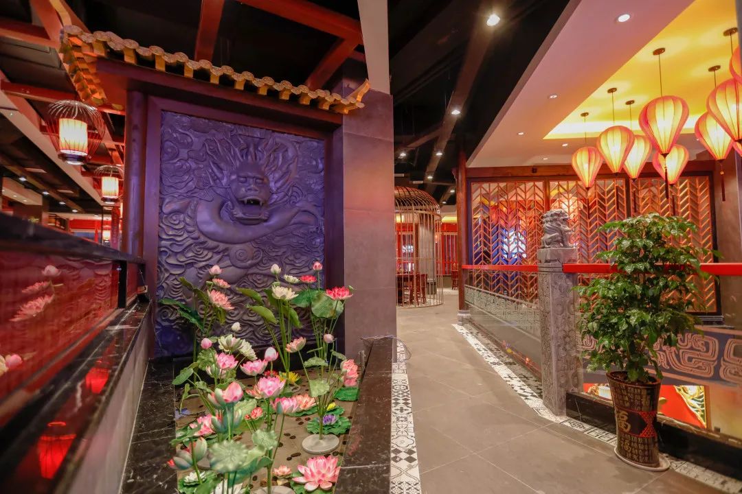 成都老碼頭火鍋店(diàn)裝(zhuāng)修圖片