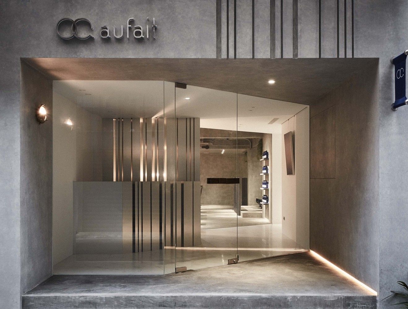 裝(zhuāng)修公(gōng)司教您如何裝(zhuāng)修店(diàn)面